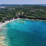 Lidija بنجول
