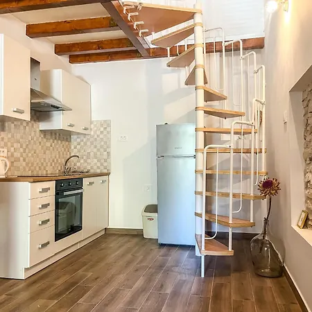 Appartamento Lidija