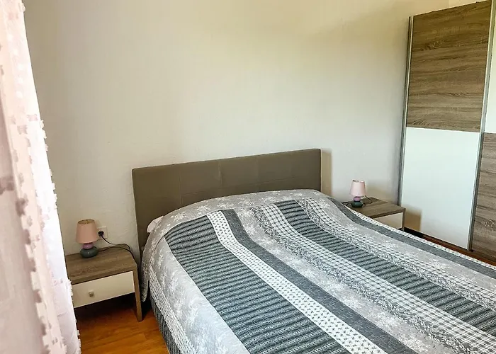 Lidija Apartamento *